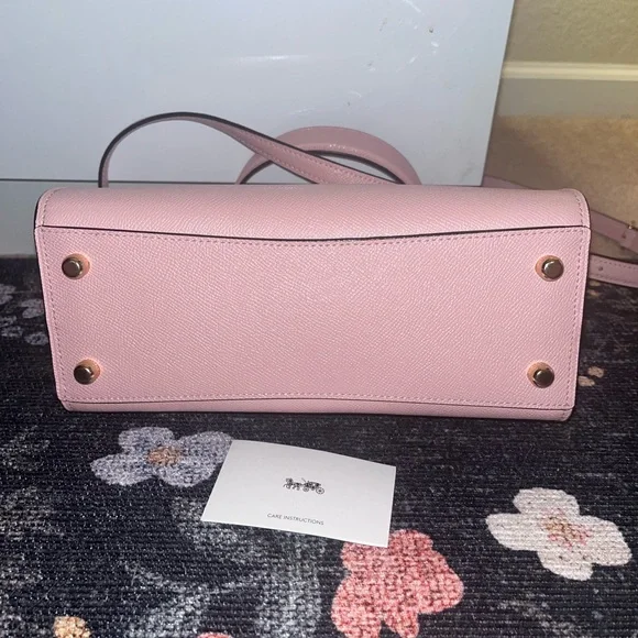 Coach Pink Satchel with Gold Turnlock and Top Handle - Picture 4 of 6